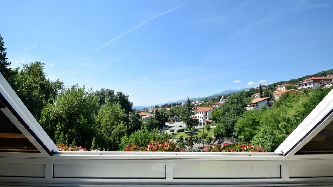 Apartman M&B Volosko Buitenkant foto